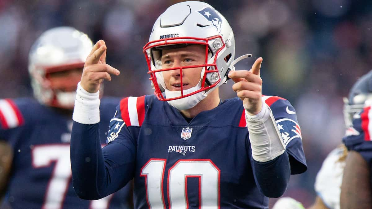 NFL Week 13 Odds & Early Moves: Pats-Bills Clash In Key MNF Matchup