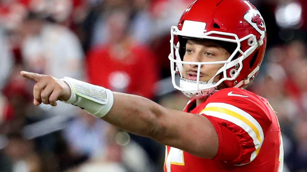 Chiefs vs. Chargers Thursday Night Football Prop Bet: Betting Against Clyde  Edwards-Helaire After Impressive Week