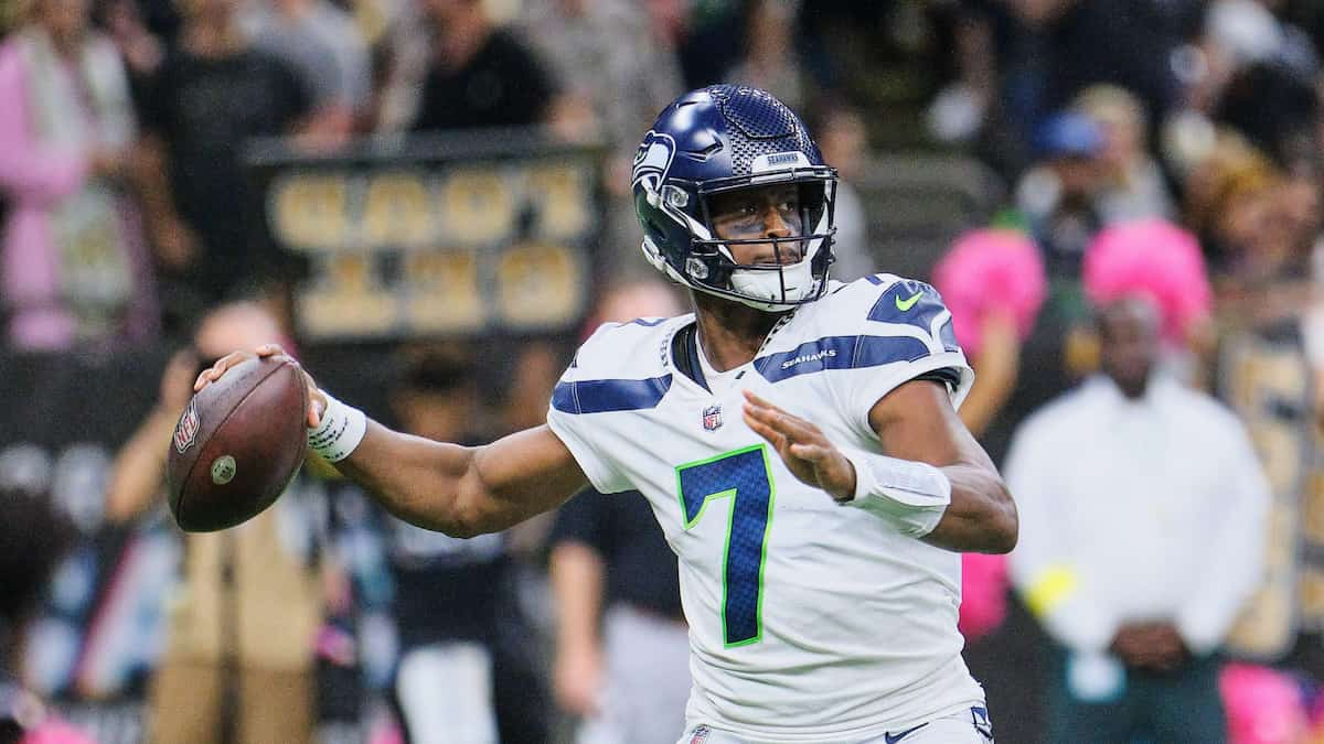 Seahawks vs. Cardinals Prediction, Picks & Prop Bets - Week 9