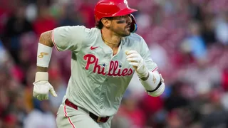 Best MLB Bets Today May 1 - Phillies