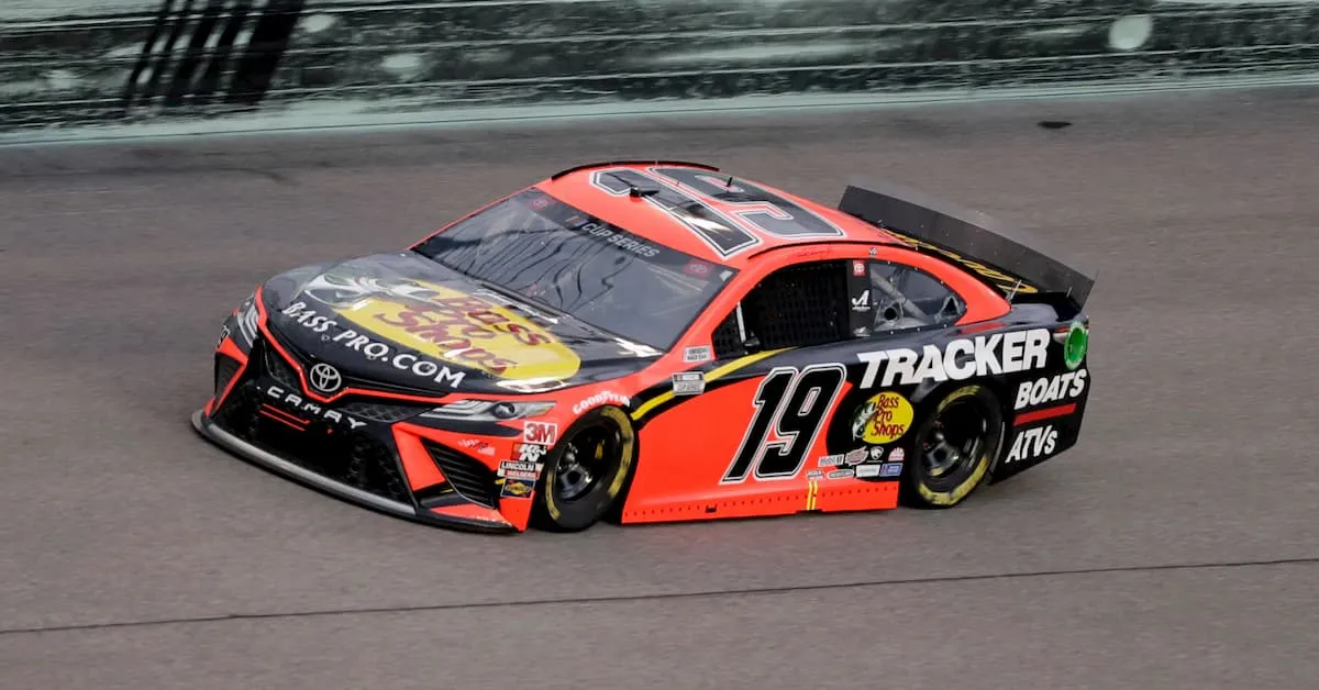 NASCAR at Dover DraftKings Picks: DFS Strategy for Sunday's Drydene 311