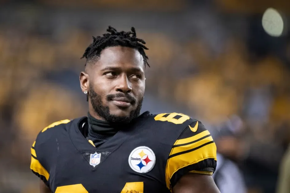 FanDuel - Which team should trade for Antonio Brown? Maybe