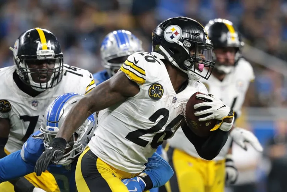 NFL free agency: Colts betting favorites to sign Le'Veon Bell for 2019