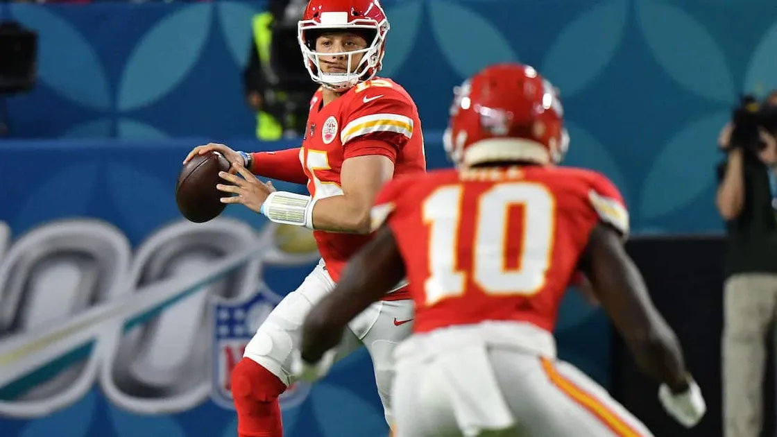 Sunday Night Football Prop Bets: Chiefs vs. Titans Player Props (Week 9)