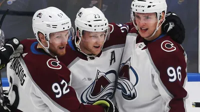 Lightning vs Avalanche: Avalanche Have Chance to Put Away the Lightning