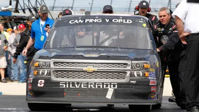 FR8 208 Predictions, Betting Odds, Picks (Camping World Truck Series)