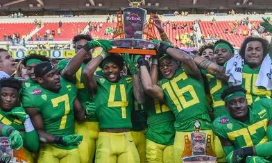 Oregon Ducks Football Team Preview 2019: Odds and Predictions