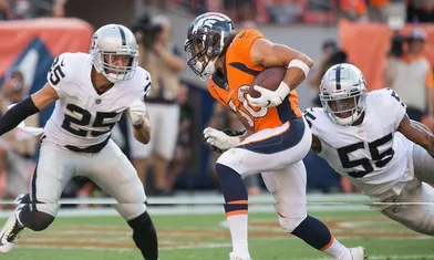 Denver Broncos vs. Oakland Raiders: Predictions and Odds (NFL Week 16)