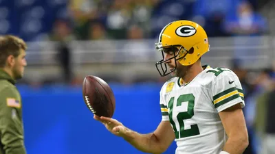 Cowboys vs Packers Week 10: The Growing Frustration of Packers QB Aaron Rodgers Is Obvious