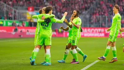 Wolfsburg vs Bayern Munich: Bundesliga Champions Suddenly Under Pressure