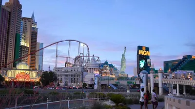 MGM Sees Record Revenue Despite Vegas Softness