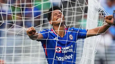 Chivas Guadalajara vs. Cruz Azul Prediction: Liga MX Heavyweights Set for Quarterfinal Battle