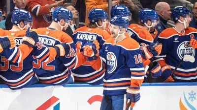 Best NHL Prop Bets Today: Continue to Fade the Blackhawks