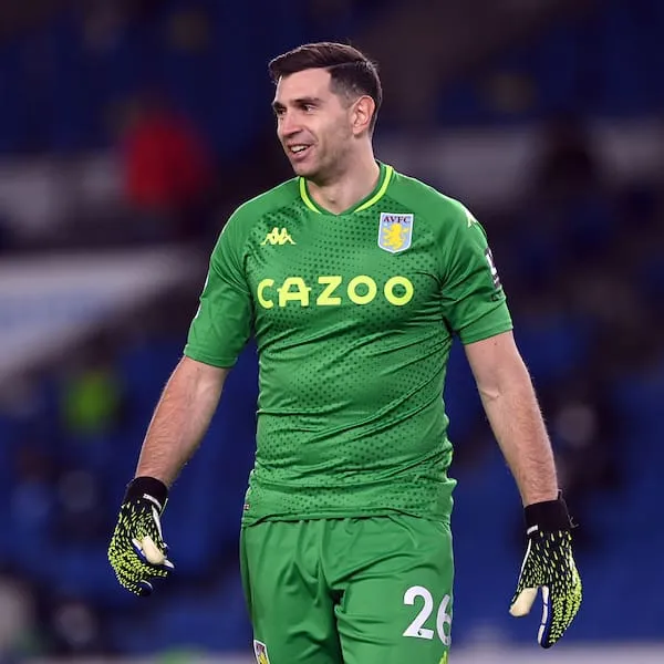 GK: Emiliano Martinez (Aston Villa)